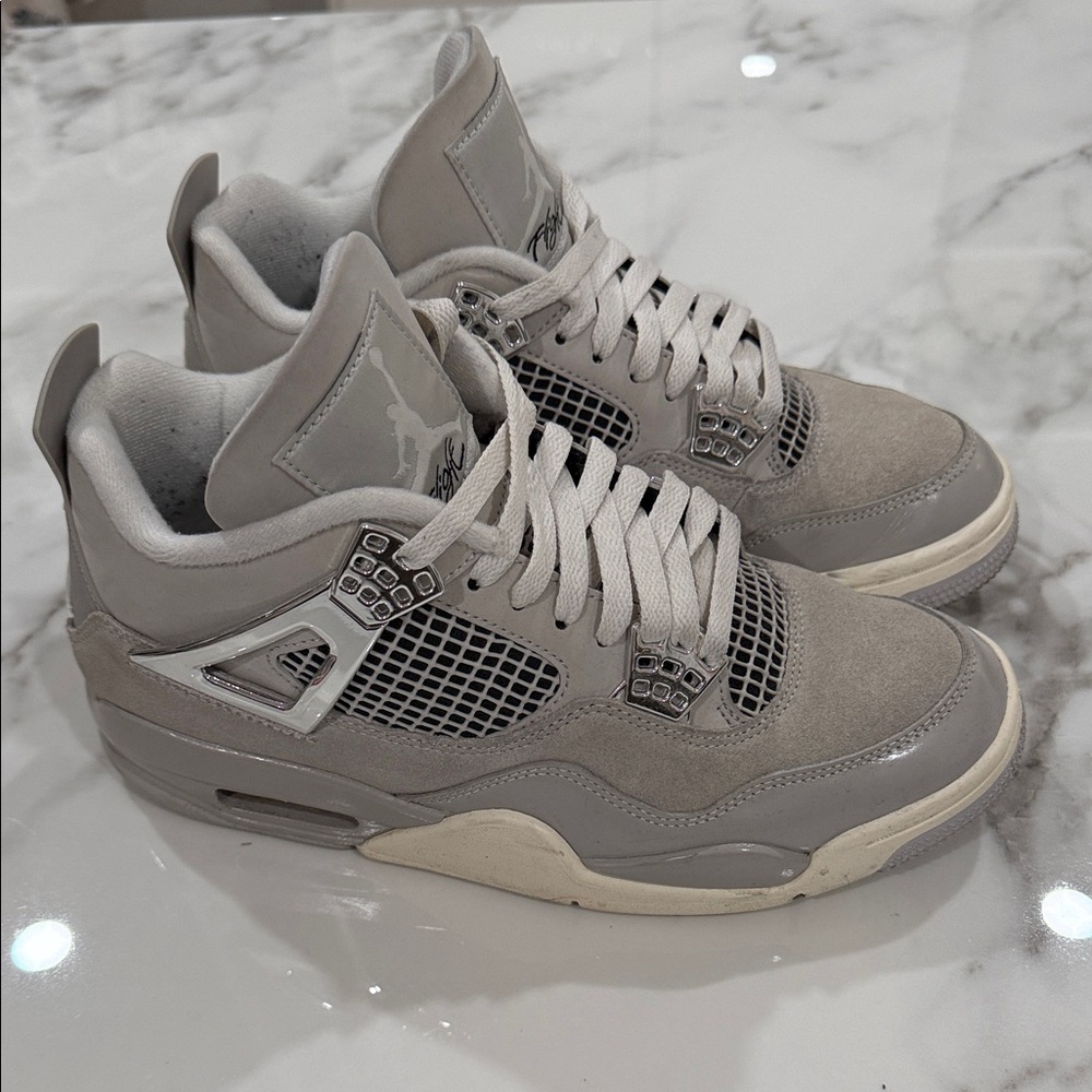 Jordan 4’s